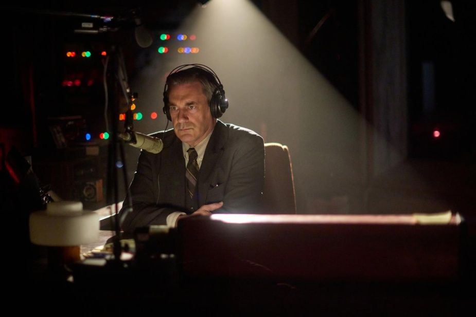 Jon Hamm som Fred Heckman i American Hostage